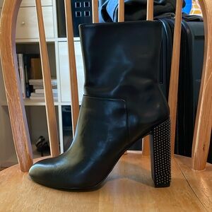 Halston heritage black heeled boots